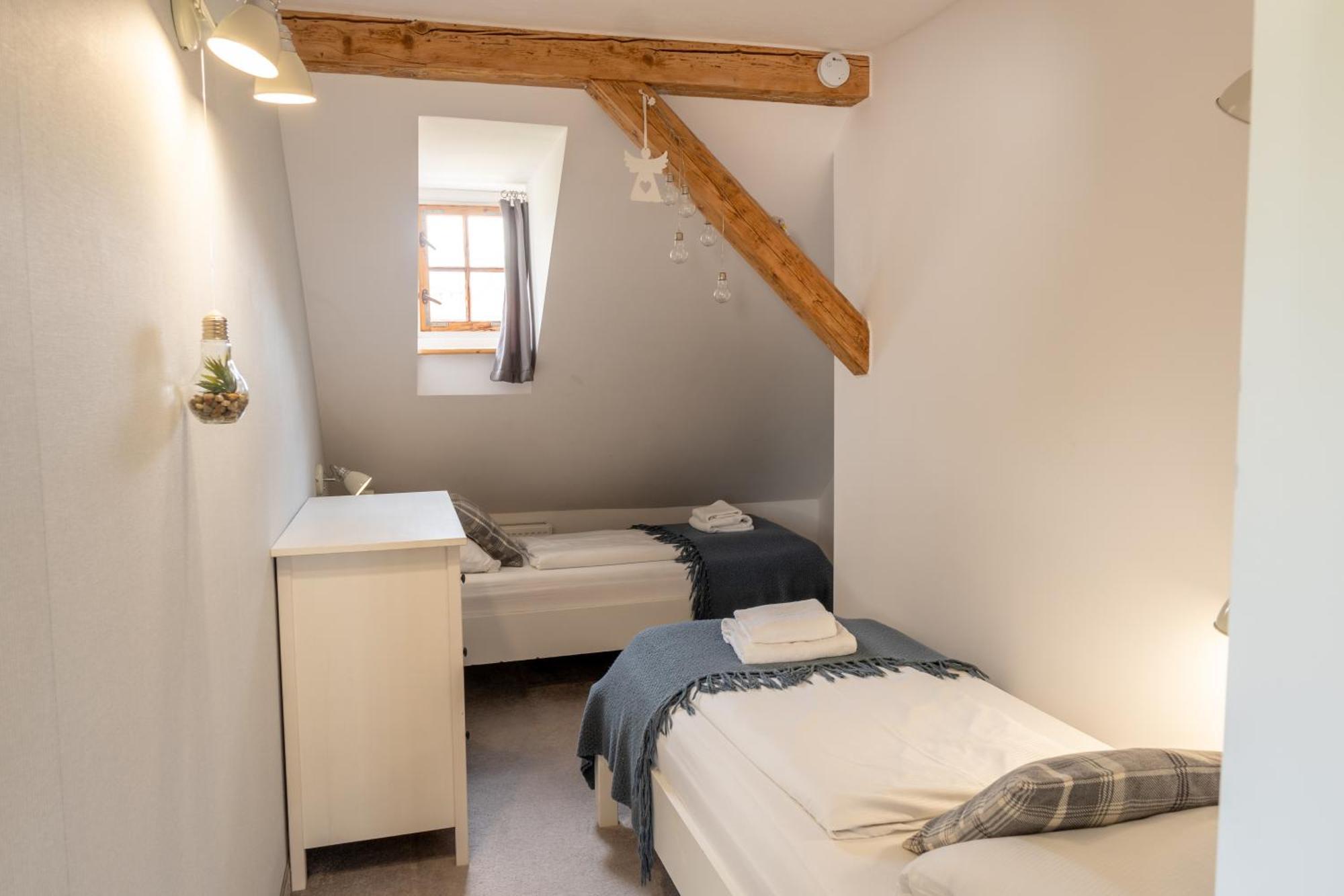 Apartamenty Sudeckie Nad Zalewem I Sosnówka Exterior foto